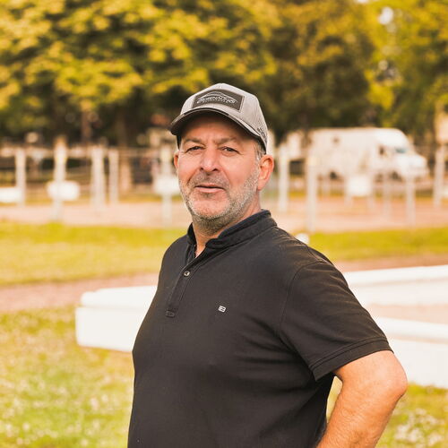 Walid Karkoush – Pferdepflege & Stallservice